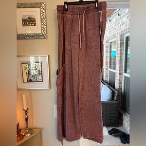 Indigo Rein Wide Leg Gauze Beach Pants in Mauve size L NEW